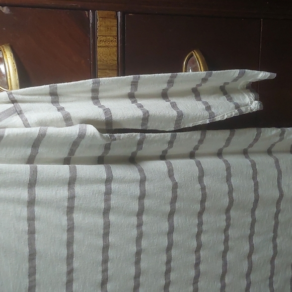 SPLENDID TOP - Picture 4 of 4